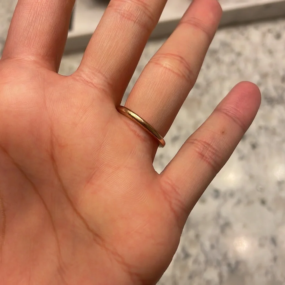 Kendra Scott ring - Picture 3 of 8